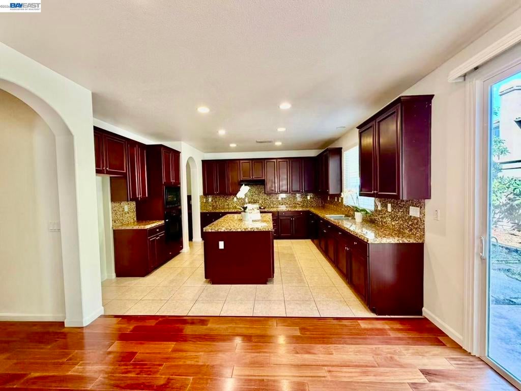 3809 Ruffed Grouse Ln