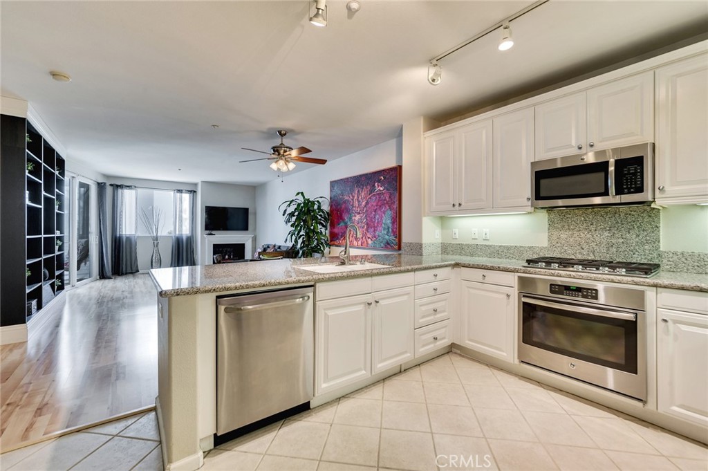 Alamitos Beach (AB) - Residential Lease