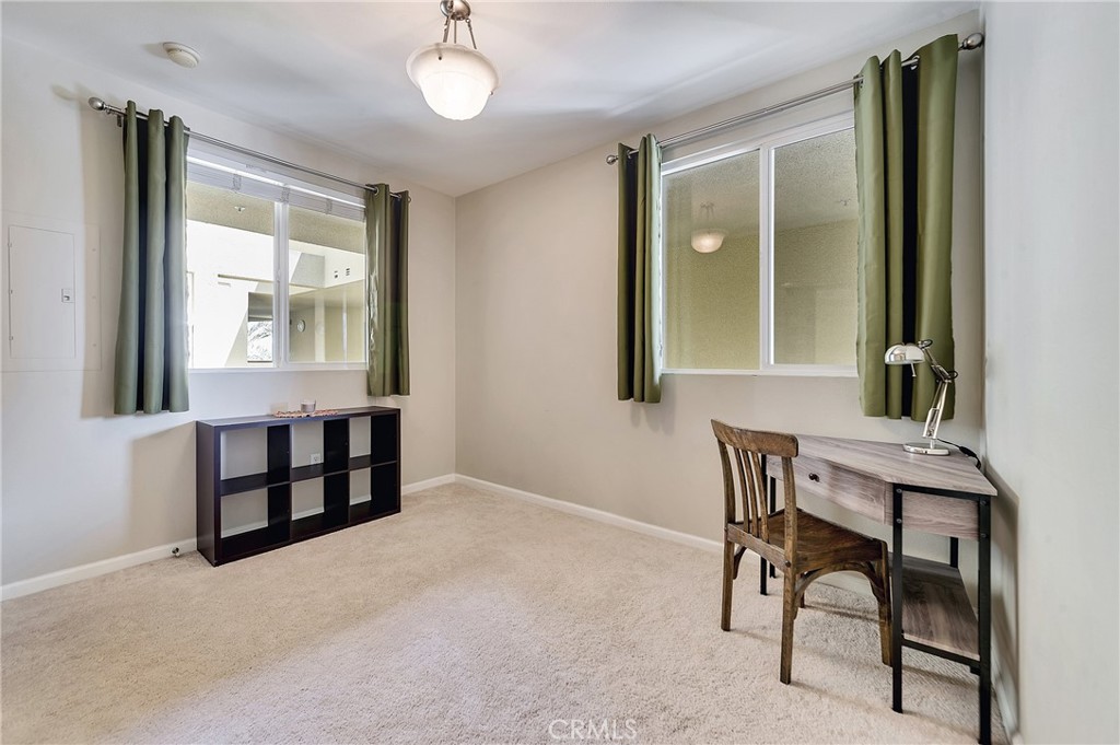 Alamitos Beach (AB) - Residential Lease