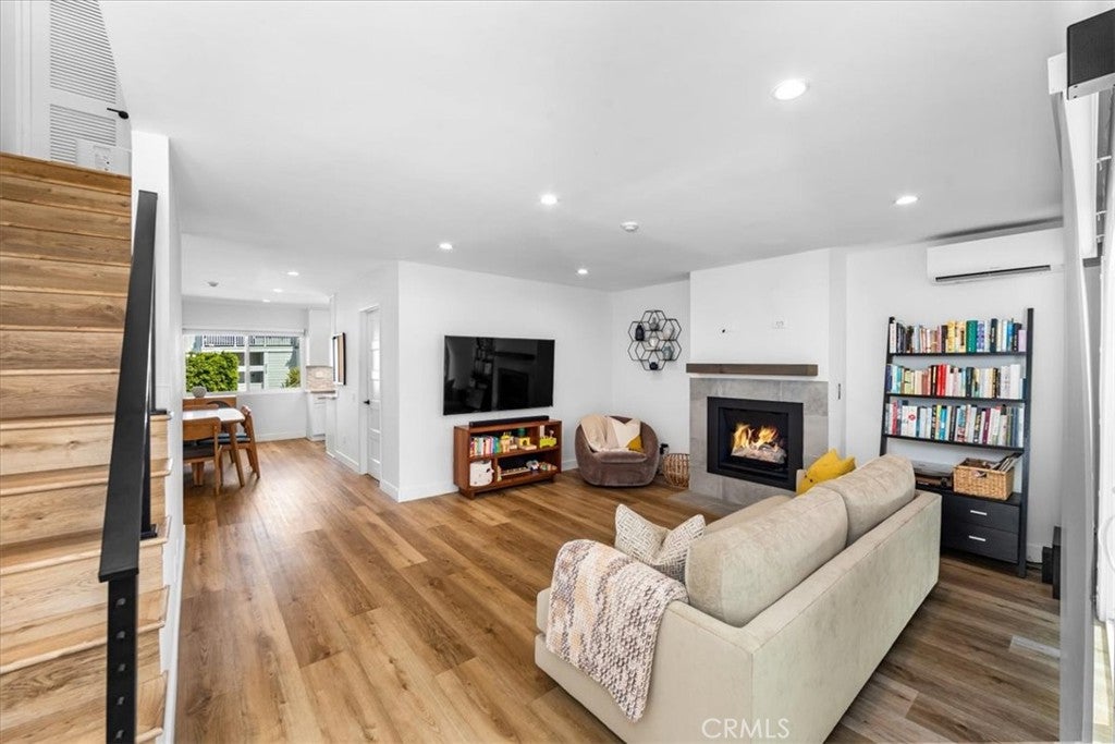 2120 Dufour Ave 6, Redondo Beach CA 90278