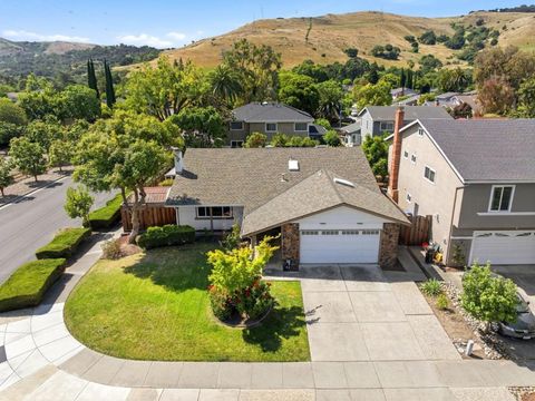 Photo of 6489 San Anselmo Way, San Jose, CA 95119 (MLS # ML82046165)