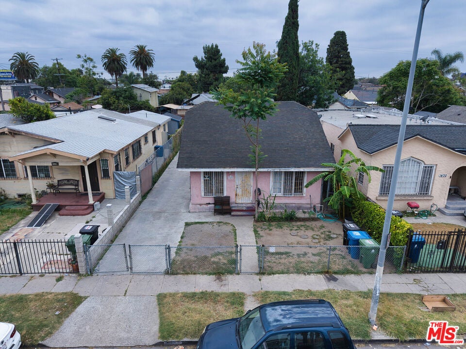 1428 W 54th Street, Los Angeles CA 90062