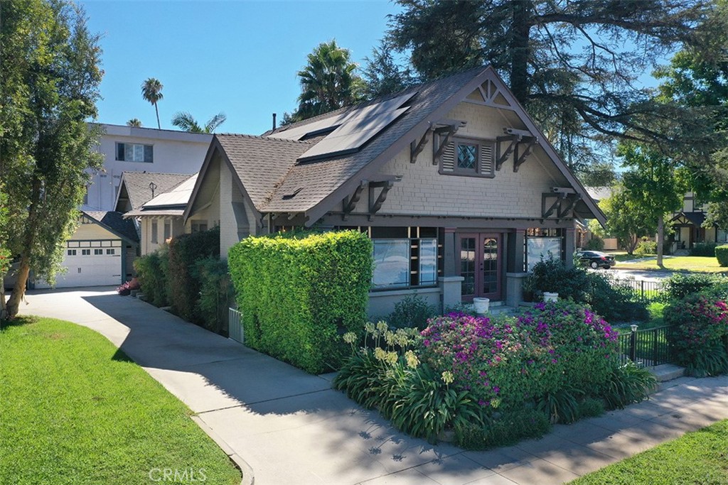 Properties 4 1301 Spruce