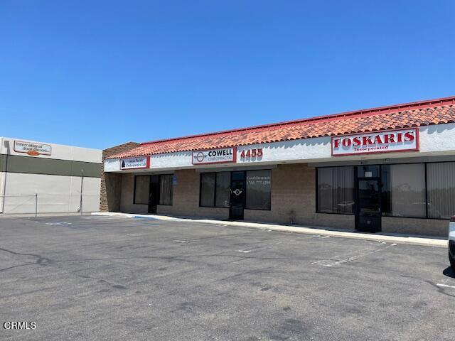 GREAT STREET FRONTAGE NEAR CORNER OF NORTH LAKEVIEW AVE & LA PALMA AVE. WITH EXCELLENT VISIBILITY. INTERIOR INCLUDES 3 PRIVATE OFFICES 10 FT X 10 FT, LOBBY AREA & BATHROOM.