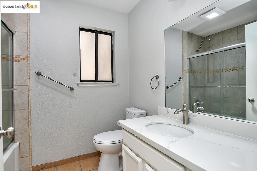 listing image 130720128341695106495