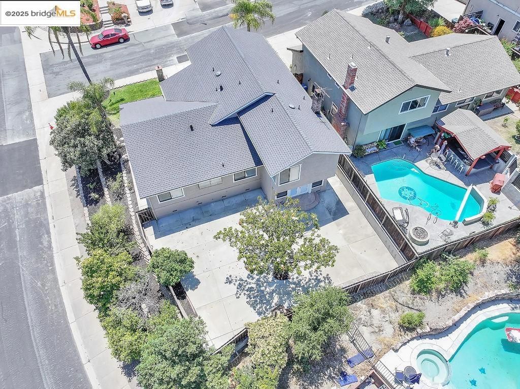 listing image 130723495043144543036