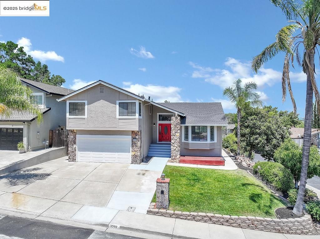 listing image 130722356506963973241