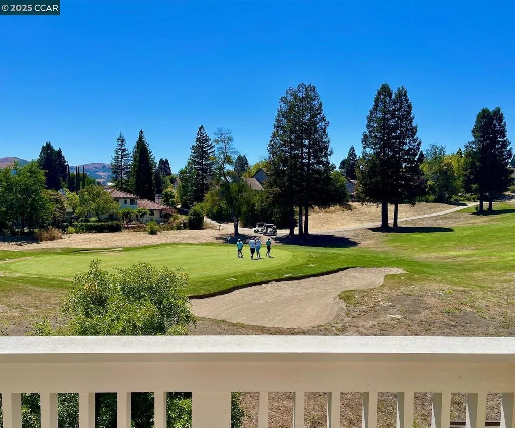 San Ramon, California 94582, United States, 3 Bedrooms Bedrooms, ,3 BathroomsBathrooms,Residential,Pending,198791