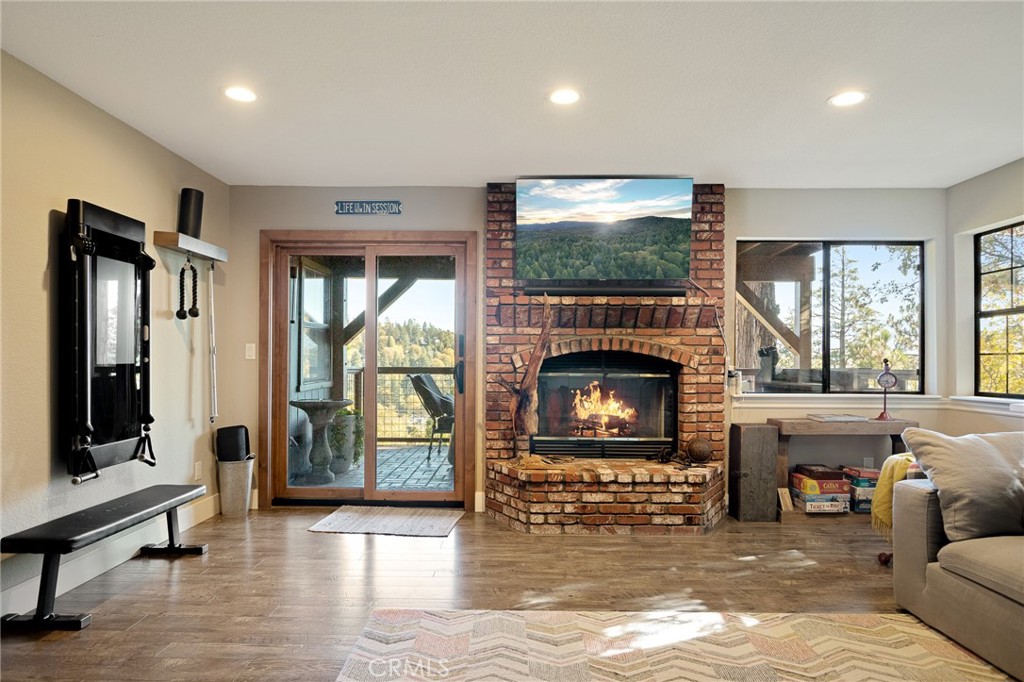 Arrowhead Woods (AWHW) - Residential