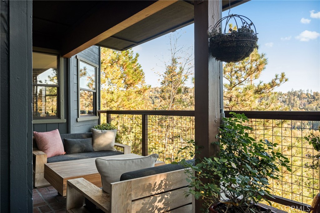 Arrowhead Woods (AWHW) - Residential