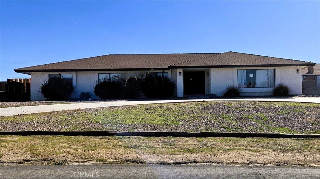 Photo of 13809 Titonka, Apple Valley, CA 92307 (MLS # SW26056149)