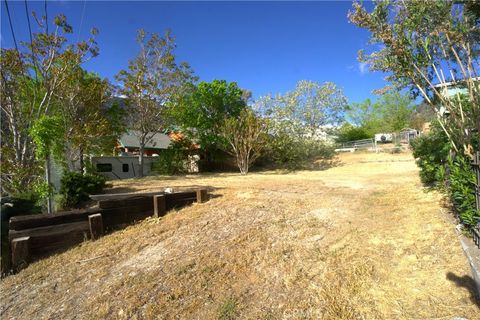 Photo of 0 Santa Rosa Trail, Frazier Park, CA 93225 (MLS # SR26066583)
