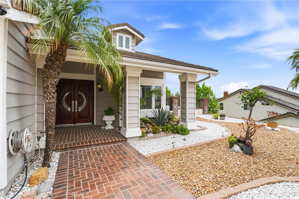 19704 Saddlecrest