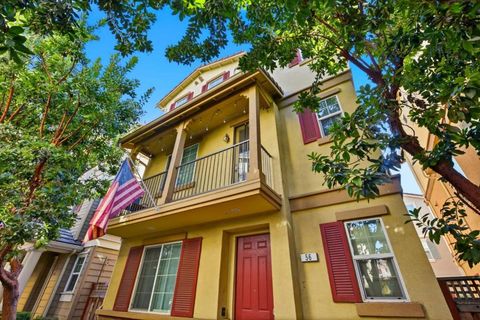 Photo of 56 Regency Place, Hayward, CA 94544 (MLS # ML82038619)