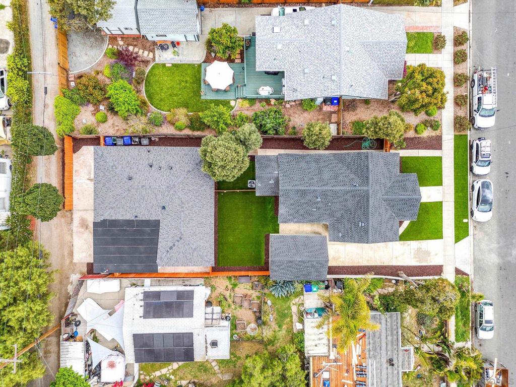 3534 36 Collier Ave