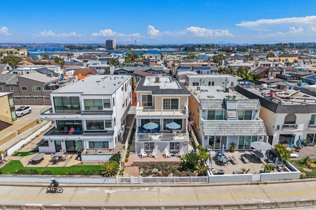 Mission Beach - Residential