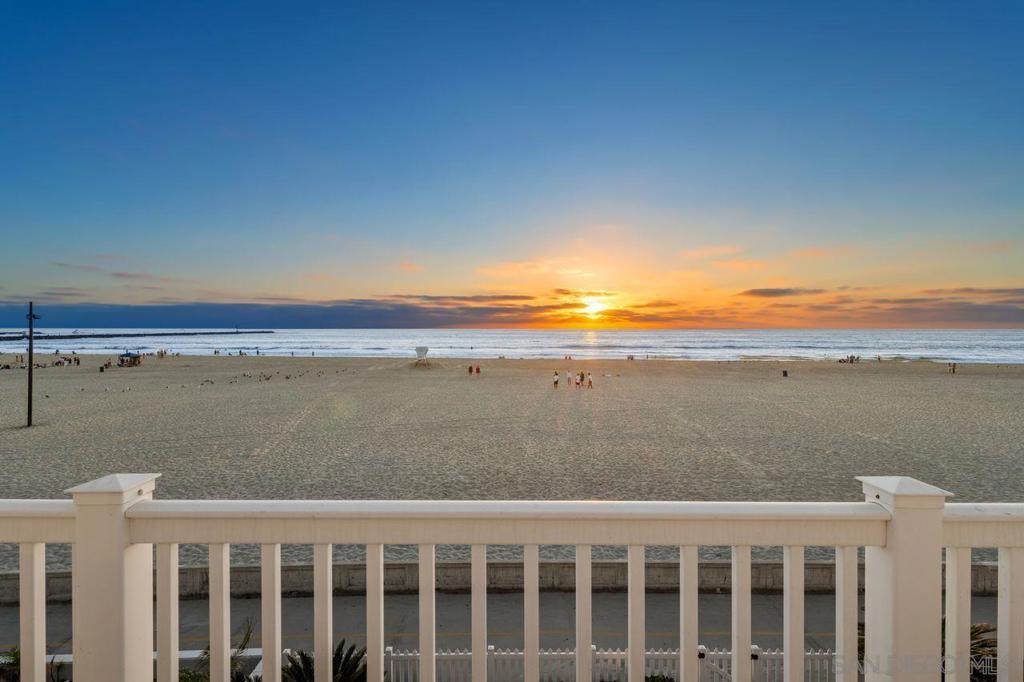 Mission Beach - Residential