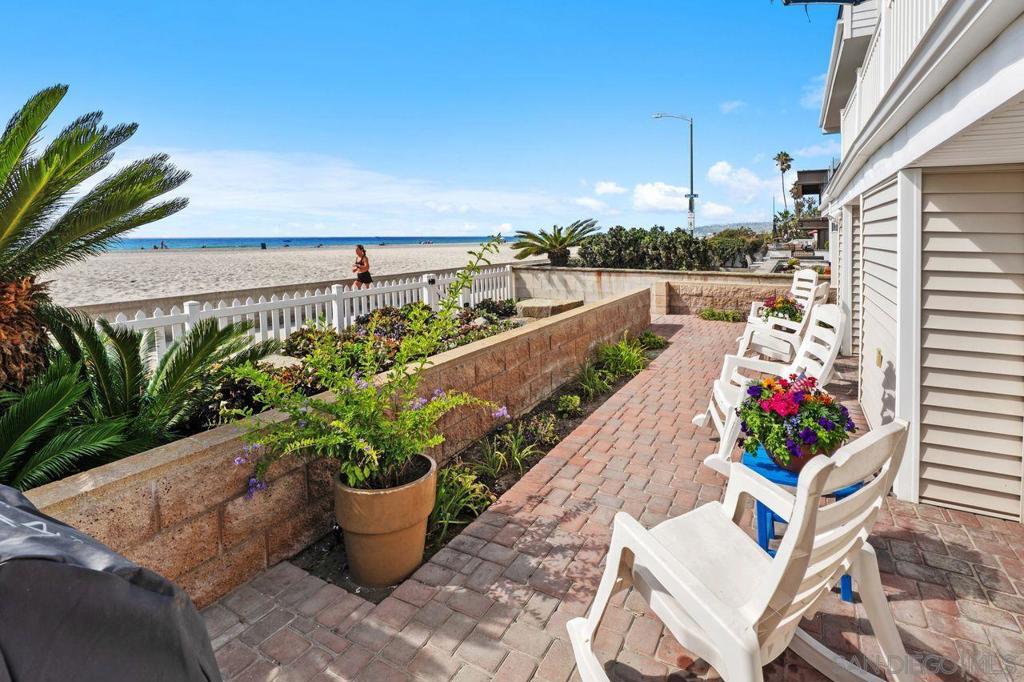 Mission Beach - Residential