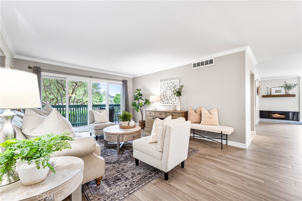 564 N Bellflower Boulevard 120