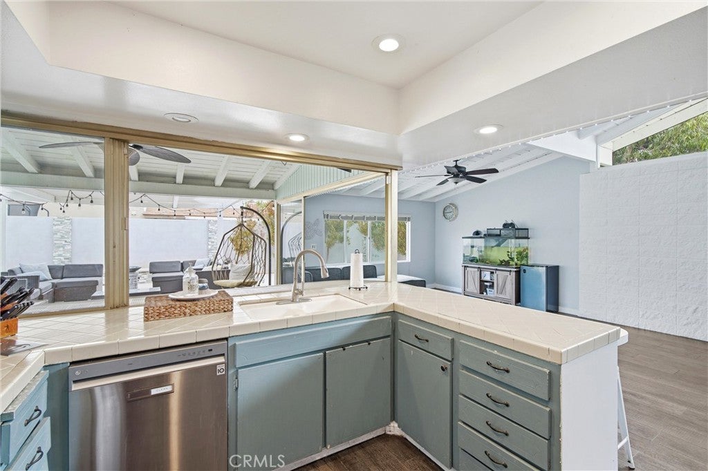 8021 Sunset Circle, Huntington Beach CA 92646 - Photo 15