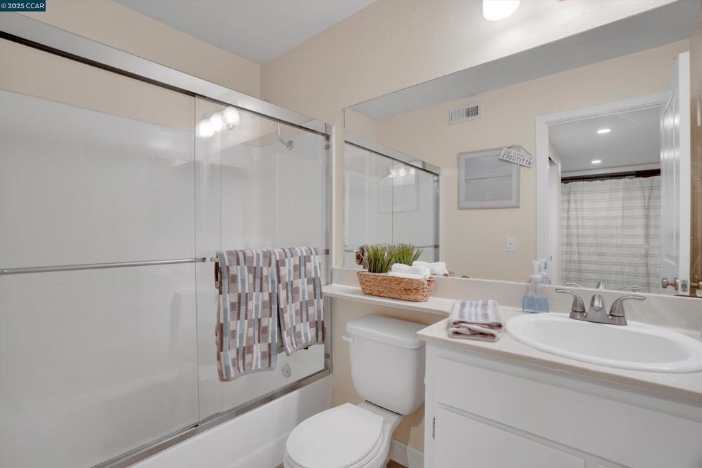 MISSION PINES - Residential