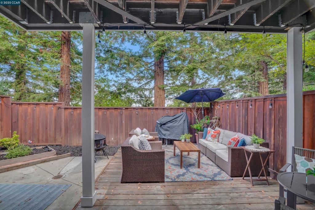 MISSION PINES - Residential