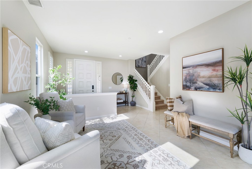 3645 Sandpiper Way