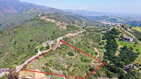 Photo of 28052 Modjeska Grade Road, Silverado, CA 92676 (MLS # OC25250071) Photo of 28052 Modjeska Grade Road, Silverado, CA 92676 (MLS # OC25250071)