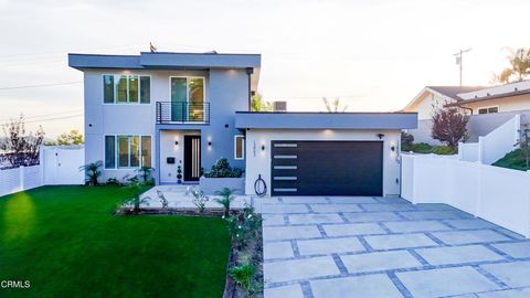 Photo of 13903 Graber Avenue, Sylmar, CA 91342 (MLS # P1-25257)