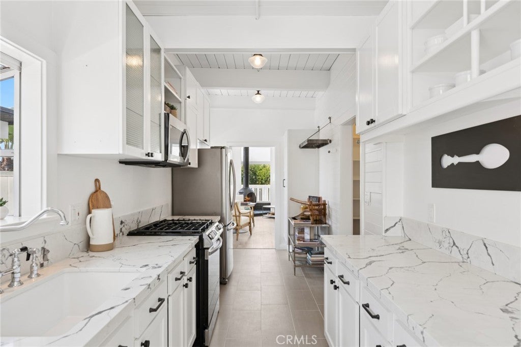 31913 9th, Laguna Beach CA 92651 - Photo 8