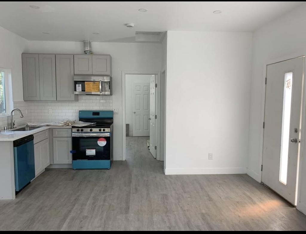 520 S Capitol Avenue