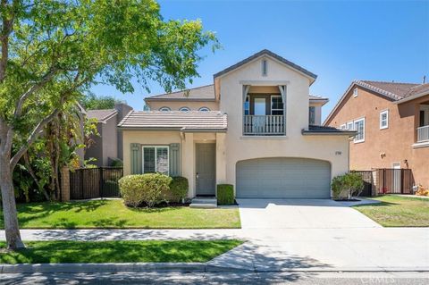 Photo of 27866 Alta Vista AVE, Valencia, CA 91355 (MLS # SR26103953)