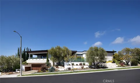 4512 Roxbury Road, Corona Del Mar, CA 92625 - MLS#: NP25151268