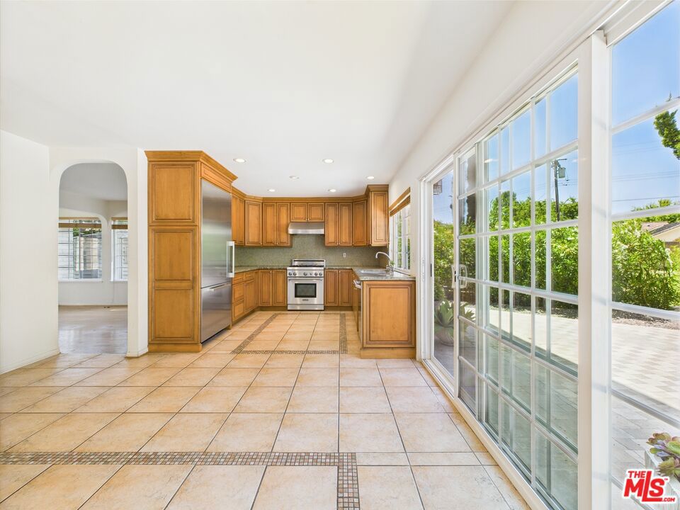 26065 Redbluff Drive