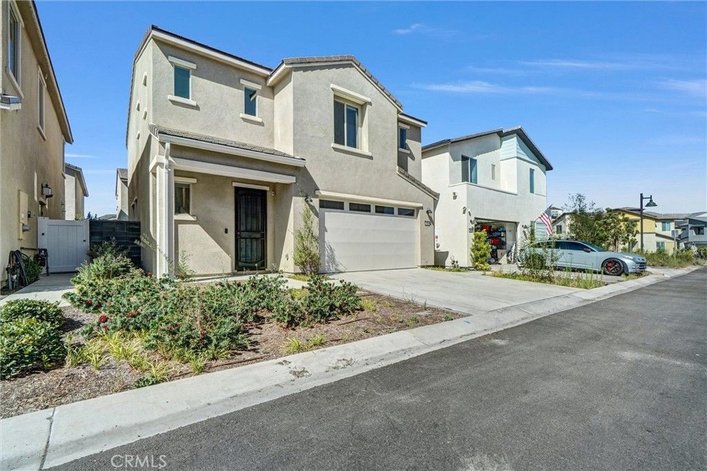 Photo of 653 Longhorn Way, Rancho Mission Viejo, CA 92694 (MLS # OC25199550)