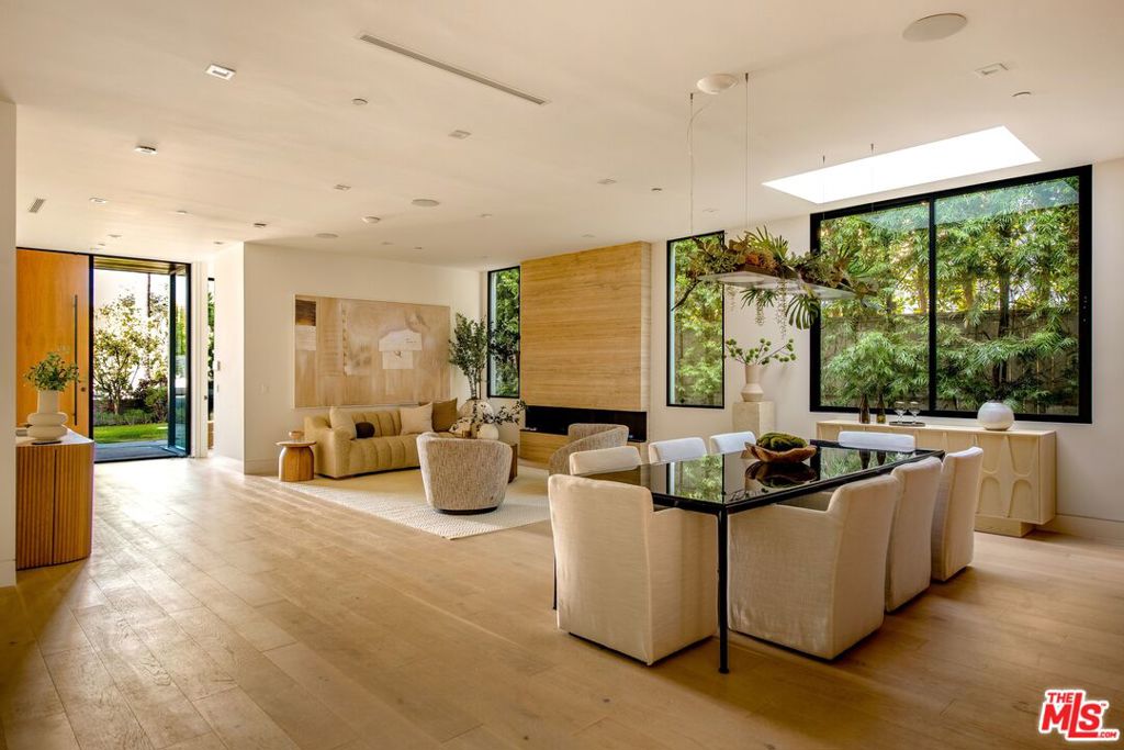734 18th Street, Santa Monica CA 90402