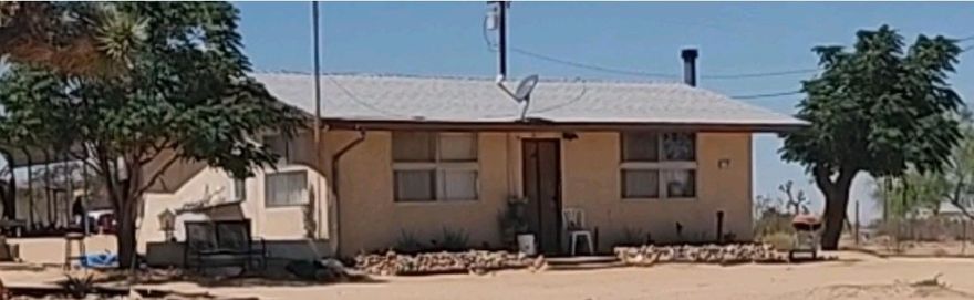 Nice 2 bedroom family home on over 2 acres. Newer Roof. Great Price!