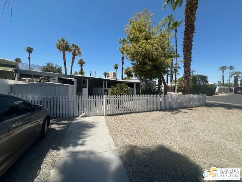 Tramview Mobile Park - Manufactured In Park