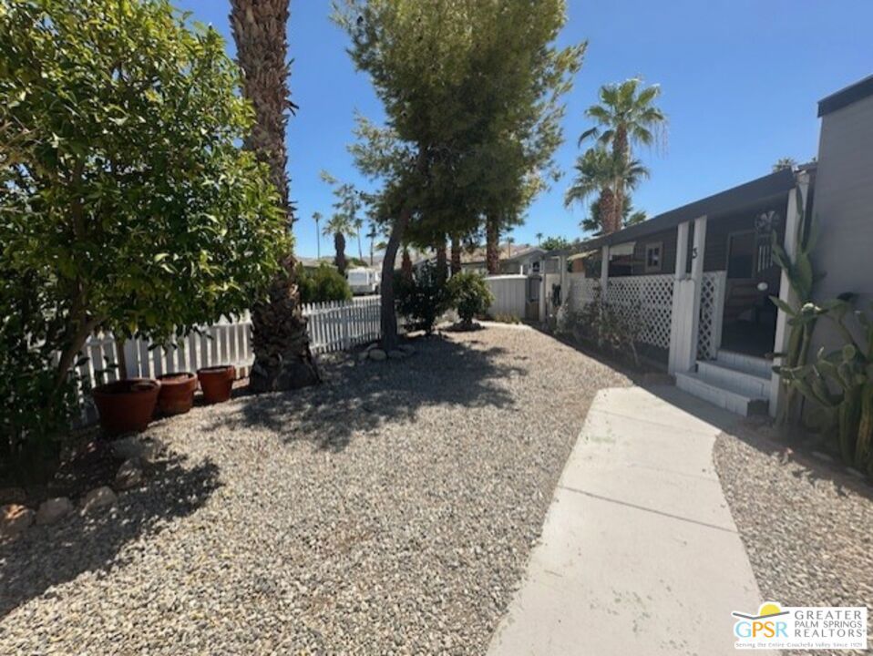 Tramview Mobile Park - Manufactured In Park