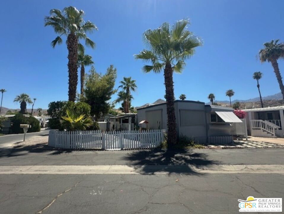 Tramview Mobile Park - Manufactured In Park