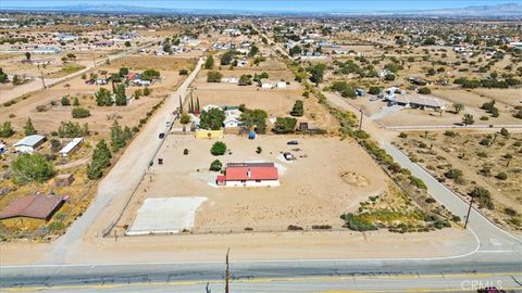 Photo of 9728 Wild Rose Dr, Oak Hills, CA 92344 (MLS # IV25233124) Photo of 9728 Wild Rose Dr, Oak Hills, CA 92344 (MLS # IV25233124)