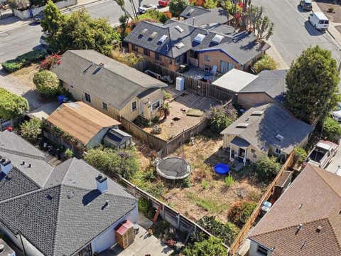 Tiny photo for 609 Trinity Avenue, Seaside, CA 93955 (MLS # ML82054939)