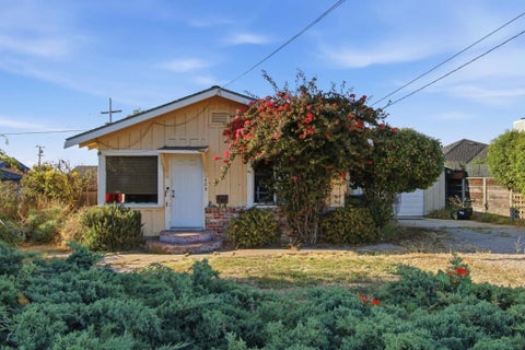 Photo of 609 Trinity Avenue, Seaside, CA 93955 (MLS # ML82054939)