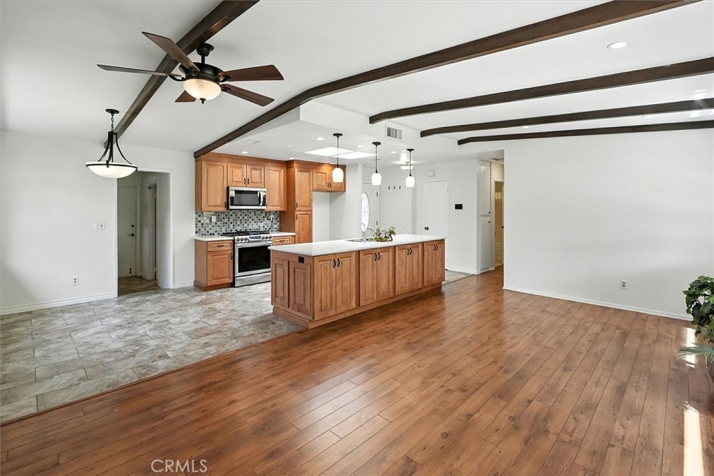 25612 Oakbar Court
