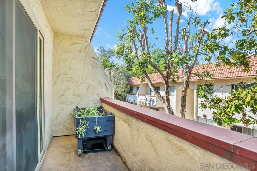 San Carlos - Residential