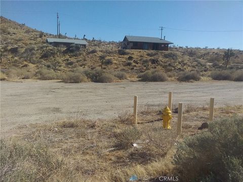 Properties 33 4409 Old Woman Springs. HWY247 Yucca Valley CA 92284