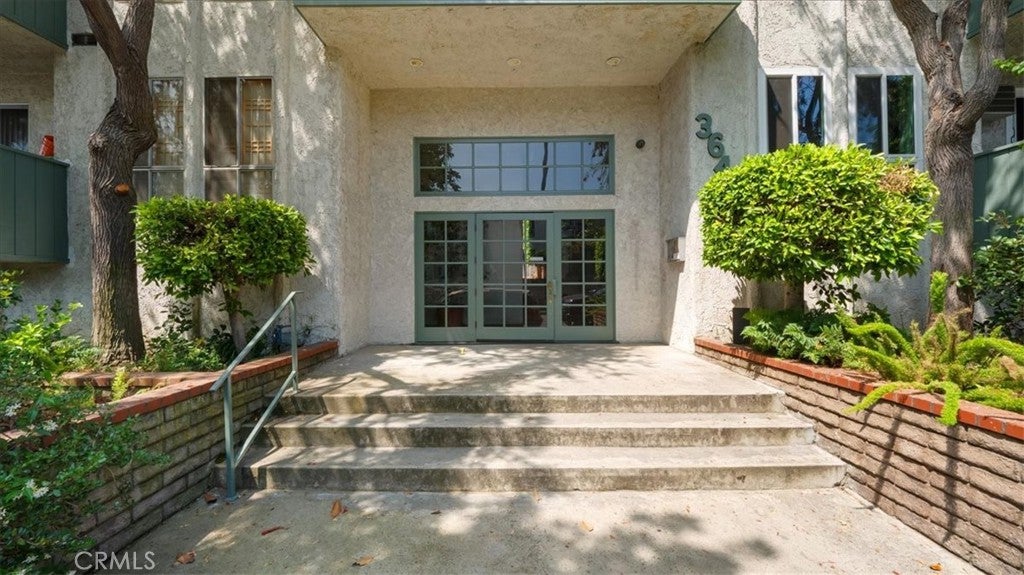 3649 Glendon Avenue 202, Los Angeles CA 90034