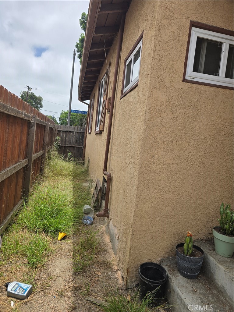 363 E Morningside