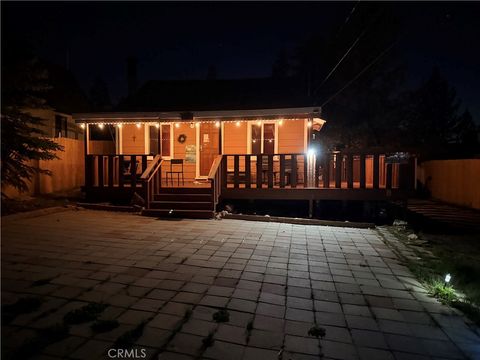 Photo of 542 Highland Road, Big Bear Lake, CA 92315 (MLS # PW26076198)