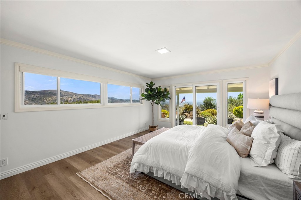 10311 Ladera Senda